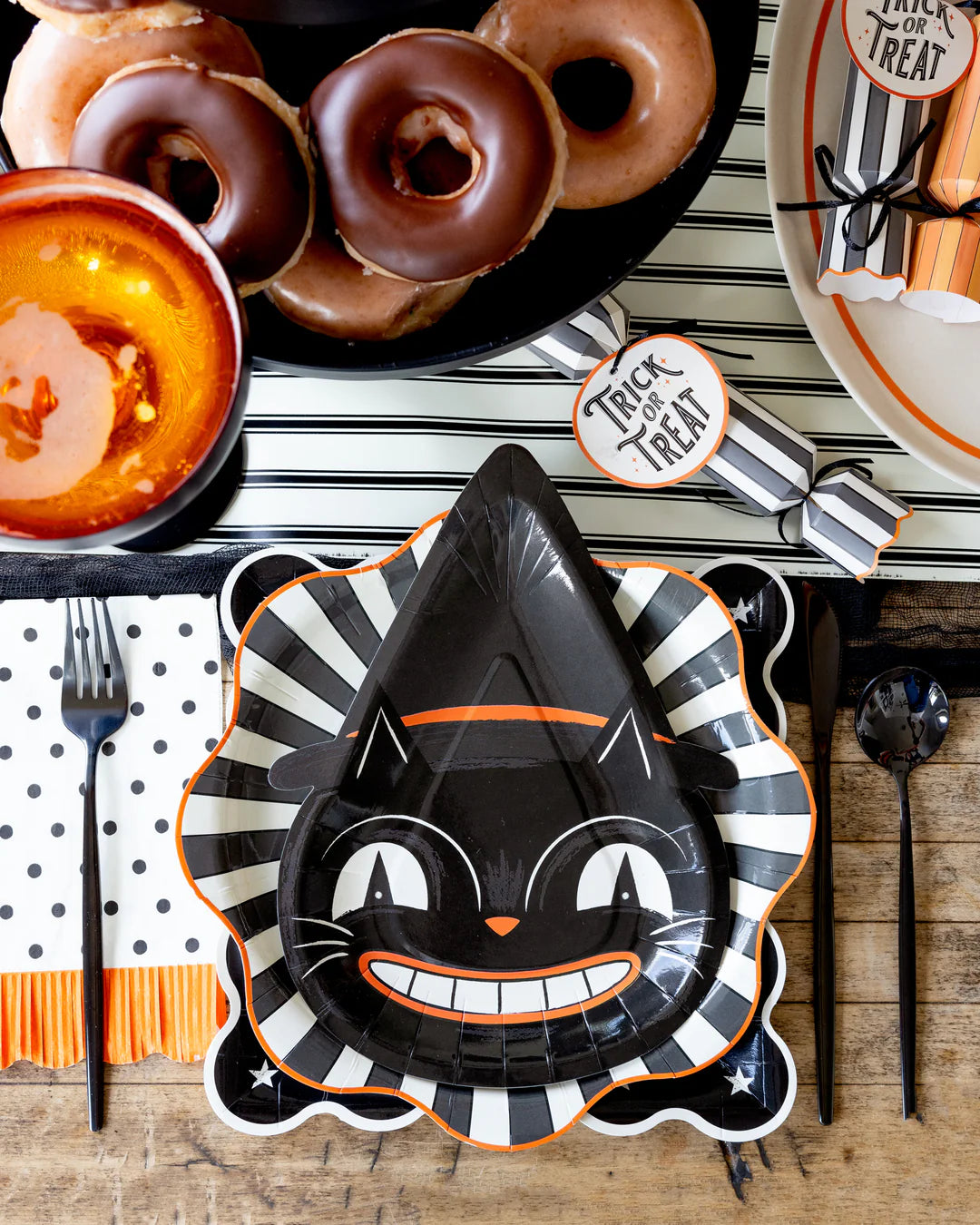 Vintage Halloween Plates