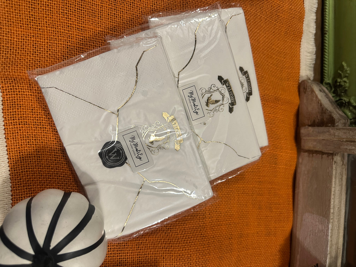 Envelope napkins