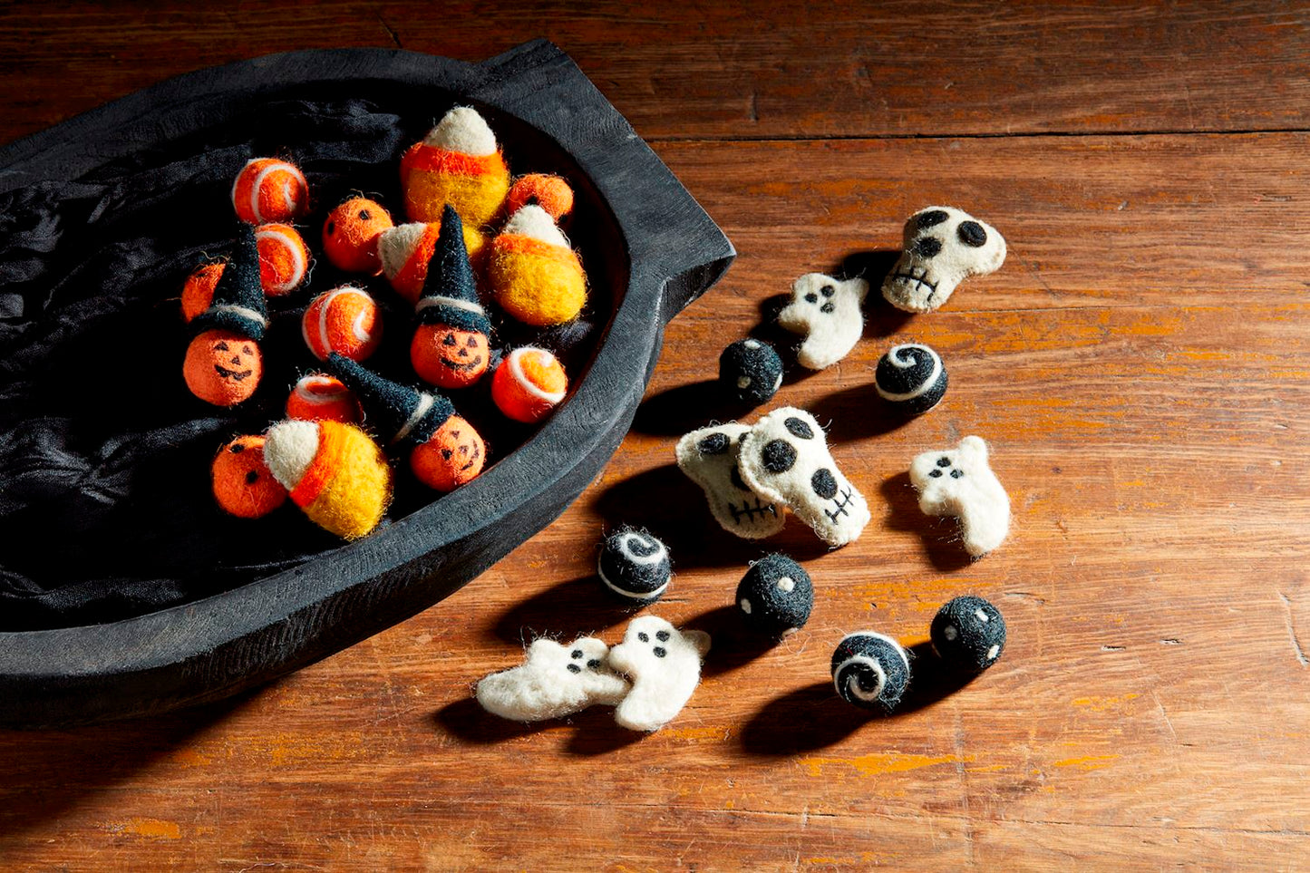 Felt Halloween bowl fillers